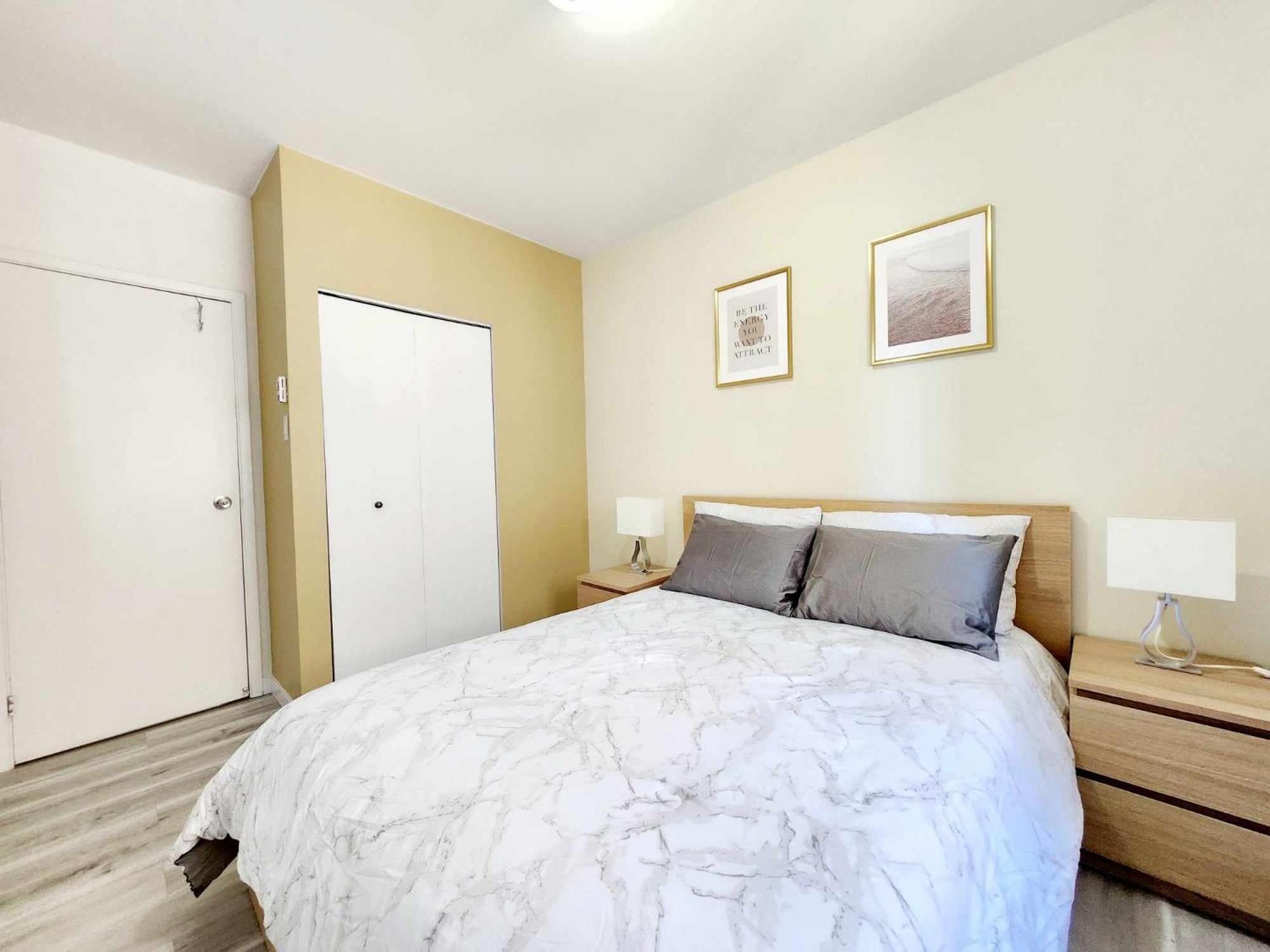 Apartment Hotel St-Denis مونتريال المظهر الخارجي الصورة