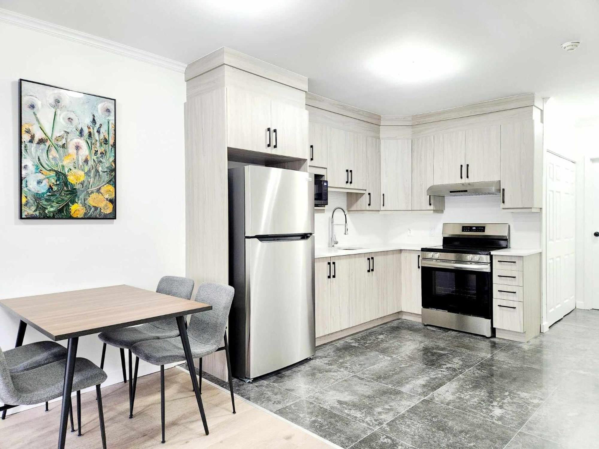 Apartment Hotel St-Denis مونتريال المظهر الخارجي الصورة