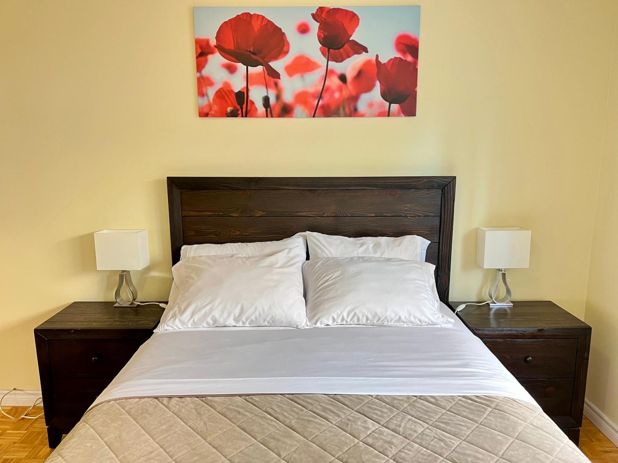 Apartment Hotel St-Denis مونتريال المظهر الخارجي الصورة